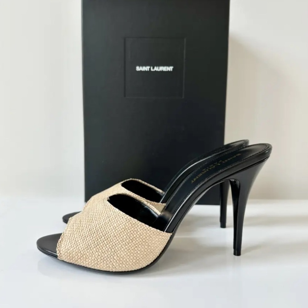 Sexy YSL ruffian slides/mule 🔥🔥🔥